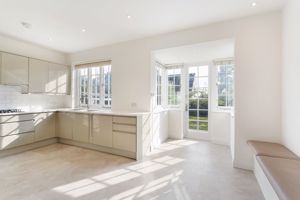 Photo 14- click for photo gallery